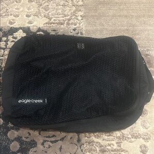 Eagle Creek Adventure Awaits Medium Black Travel Organizer Packing Cube